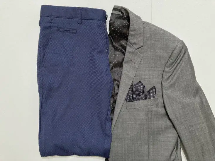 Navy pant with gray blazer