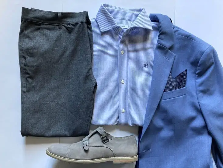 Which formal combination suits a light blue blazer? - Quora