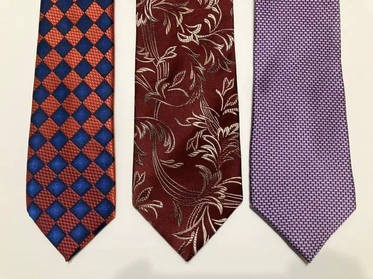 What Colors of Ties Are Considered Professional? Comprehensive Guide to ...