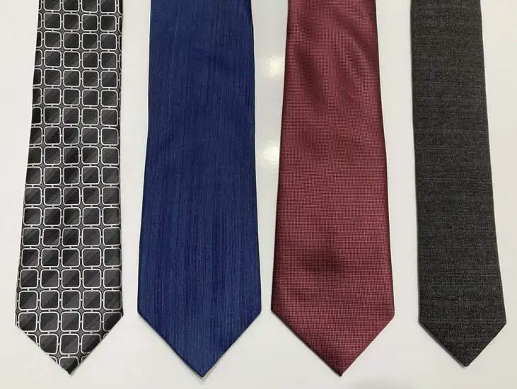 What Colors of Ties Are Considered Professional? Comprehensive Guide to ...