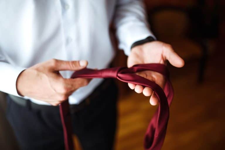 How to Tie a Wedding Knot